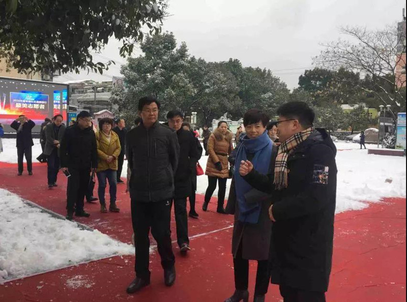 点击浏览下一页