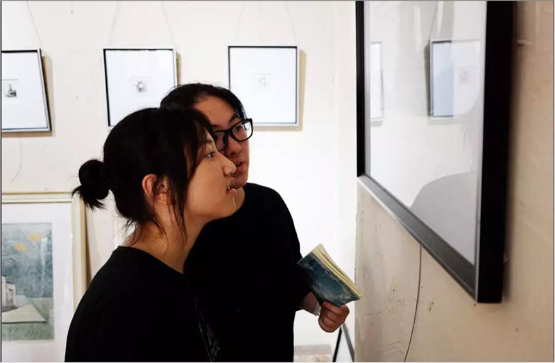 点击浏览下一页